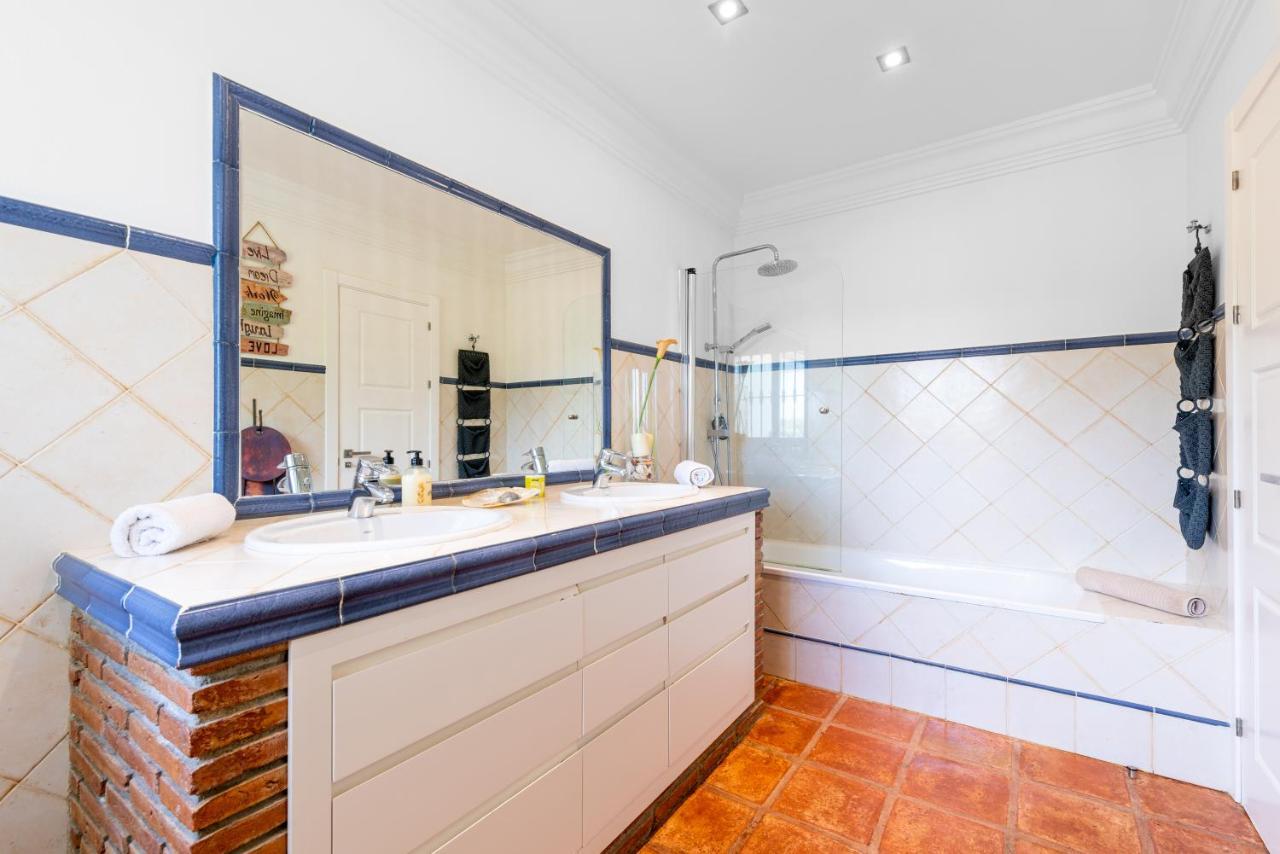 Luxury Larios Torrequebrada